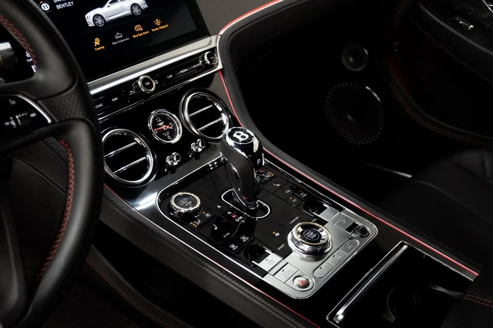 2020 Bentley Continental GT 3rd Gen - Image 18 of 20