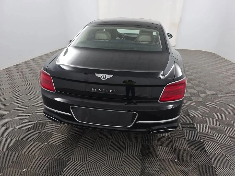 2020 Bentley Continental Flying Spur - Image 14 of 17