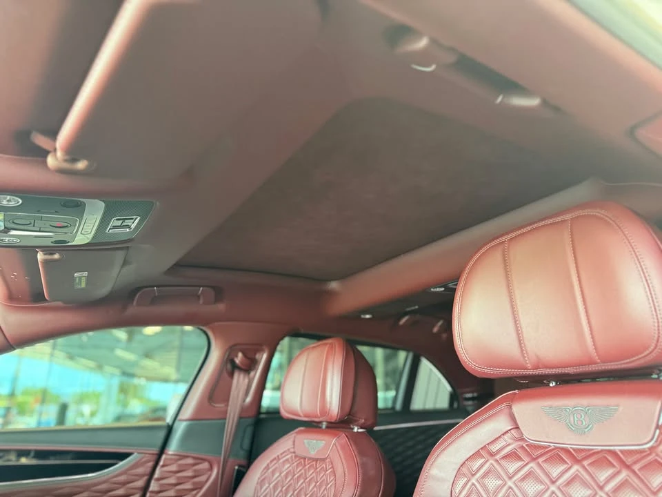 2020 Bentley Continental - Image 11 of 12
