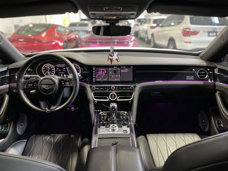 2020 Bentley - Image 3 of 5