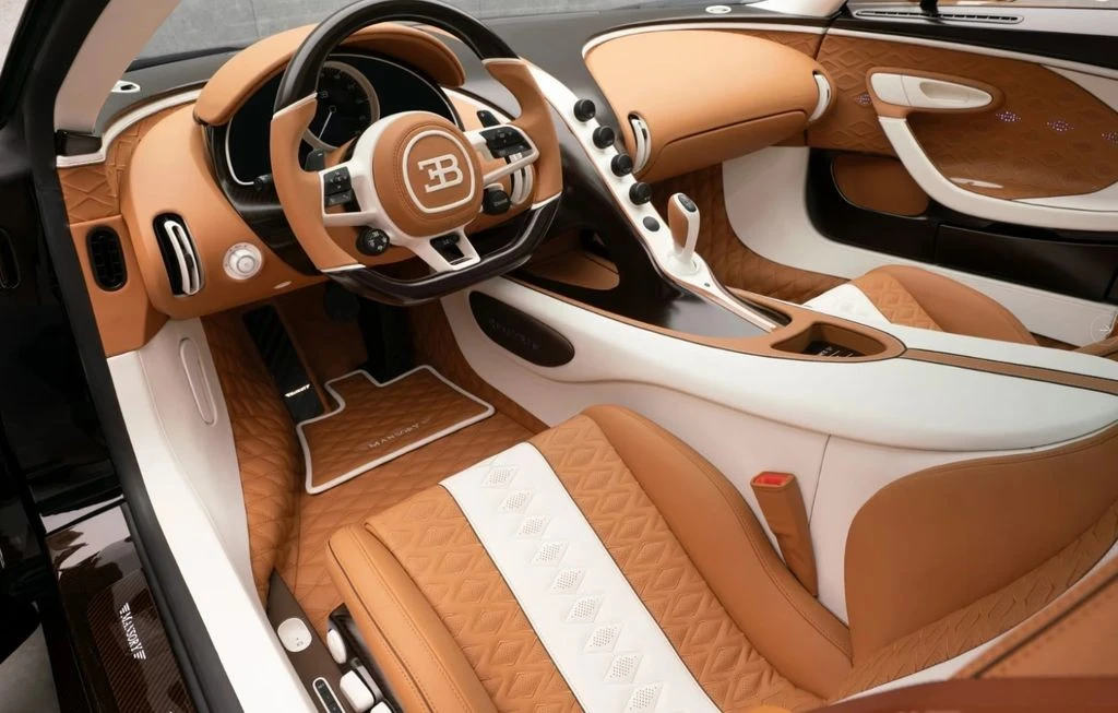 2020 Bugatti Chiron - Image 8 of 18