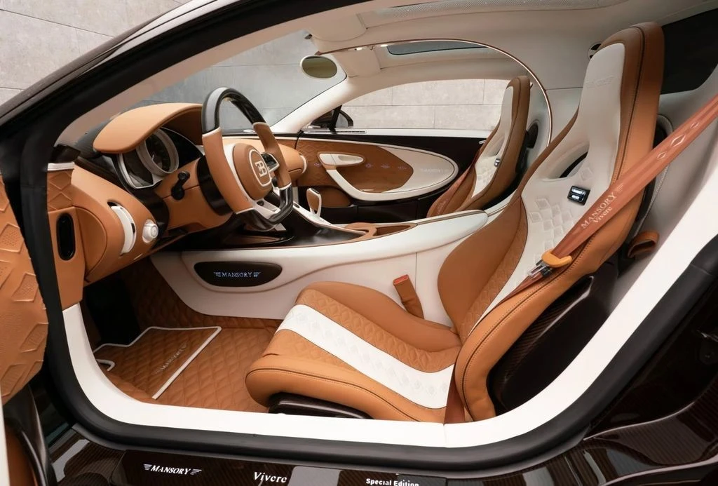 2020 Bugatti Chiron - Image 9 of 18