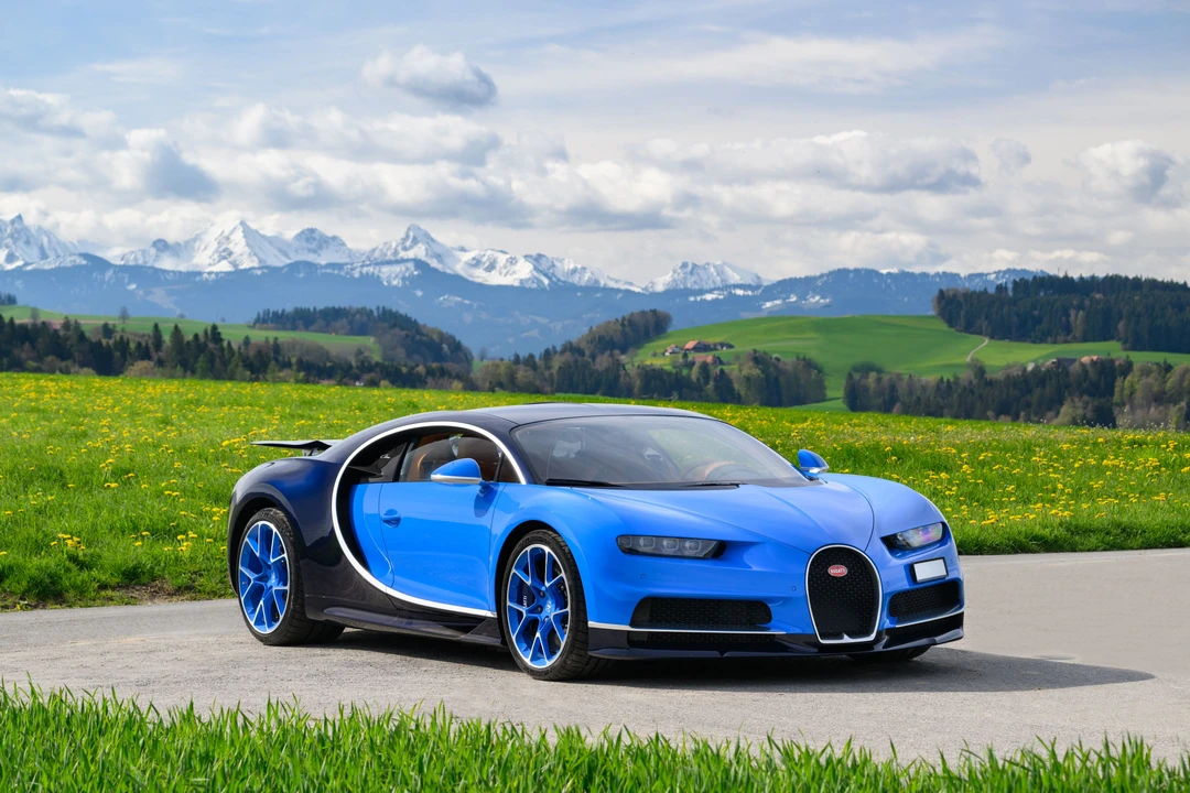 2020 Bugatti Chiron - Image 3 of 31