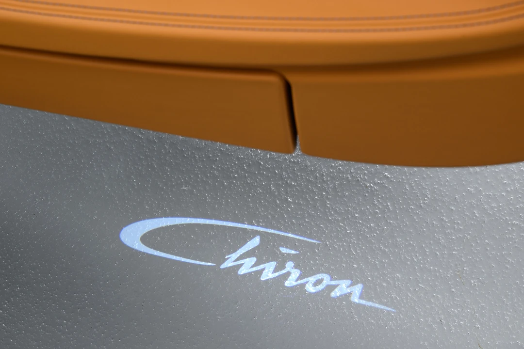2020 Bugatti Chiron - Image 15 of 31