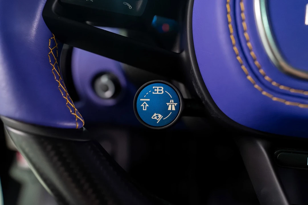 2020 Bugatti Chiron - Image 18 of 21