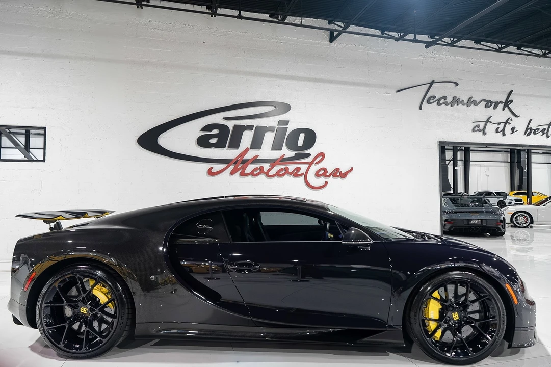 2020 Bugatti - Image 8 of 31