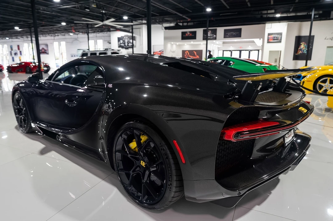 2020 Bugatti - Image 5 of 31