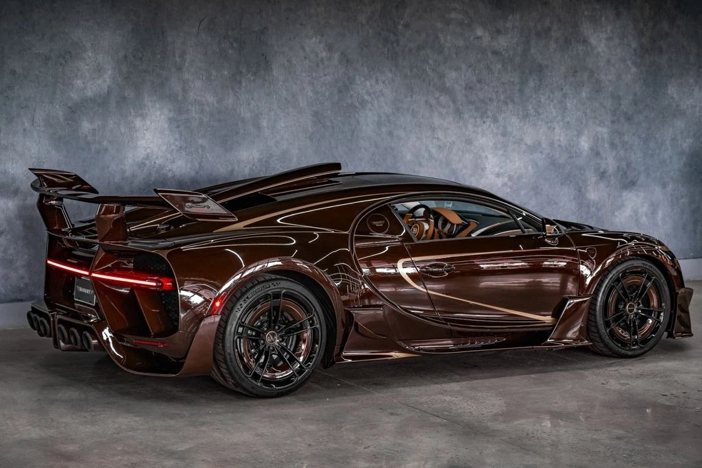 2020 Bugatti Chiron Sport - Image 19 of 31