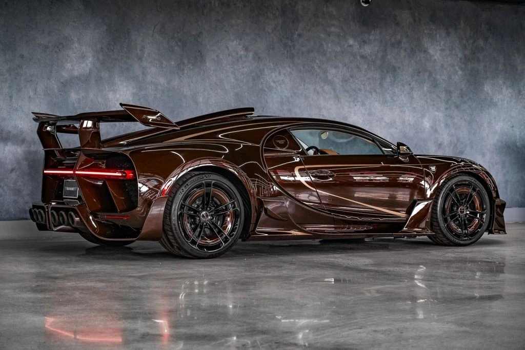 2020 Bugatti Chiron Sport - Image 18 of 31