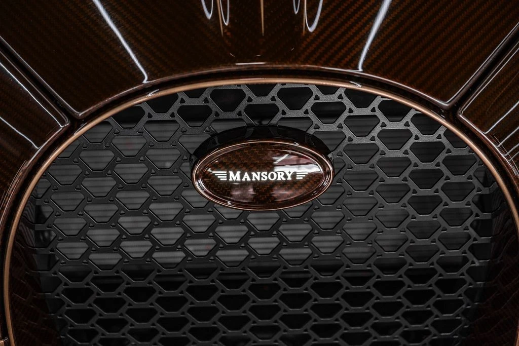 2020 Bugatti Chiron Sport - Image 7 of 31