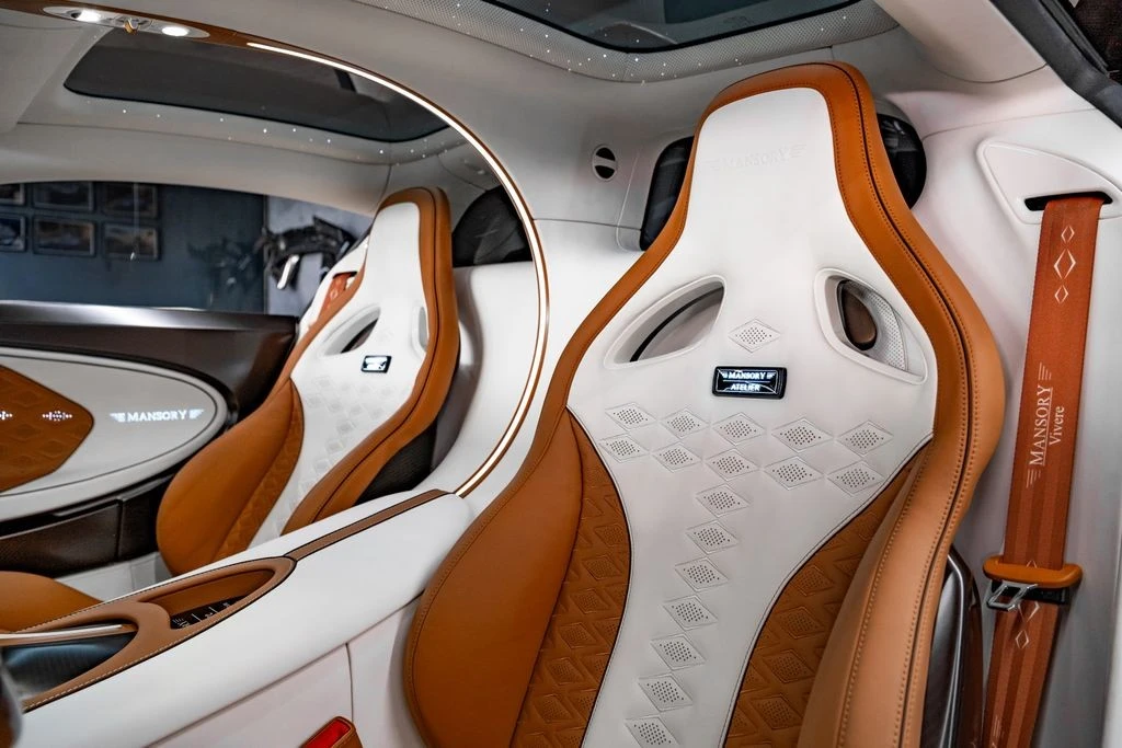 2020 Bugatti Chiron Sport - Image 11 of 31