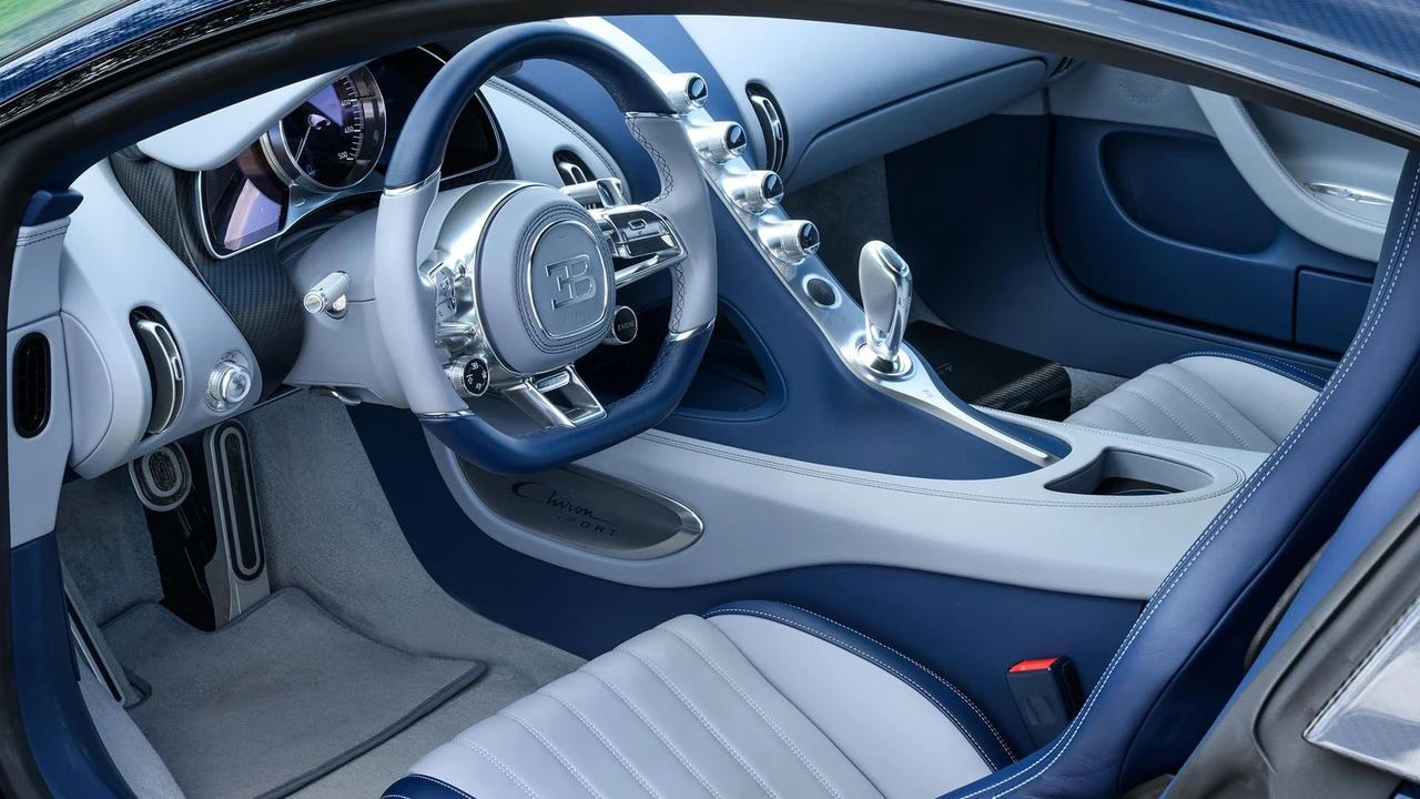 2020 Bugatti Chiron Sport - Image 21 of 31