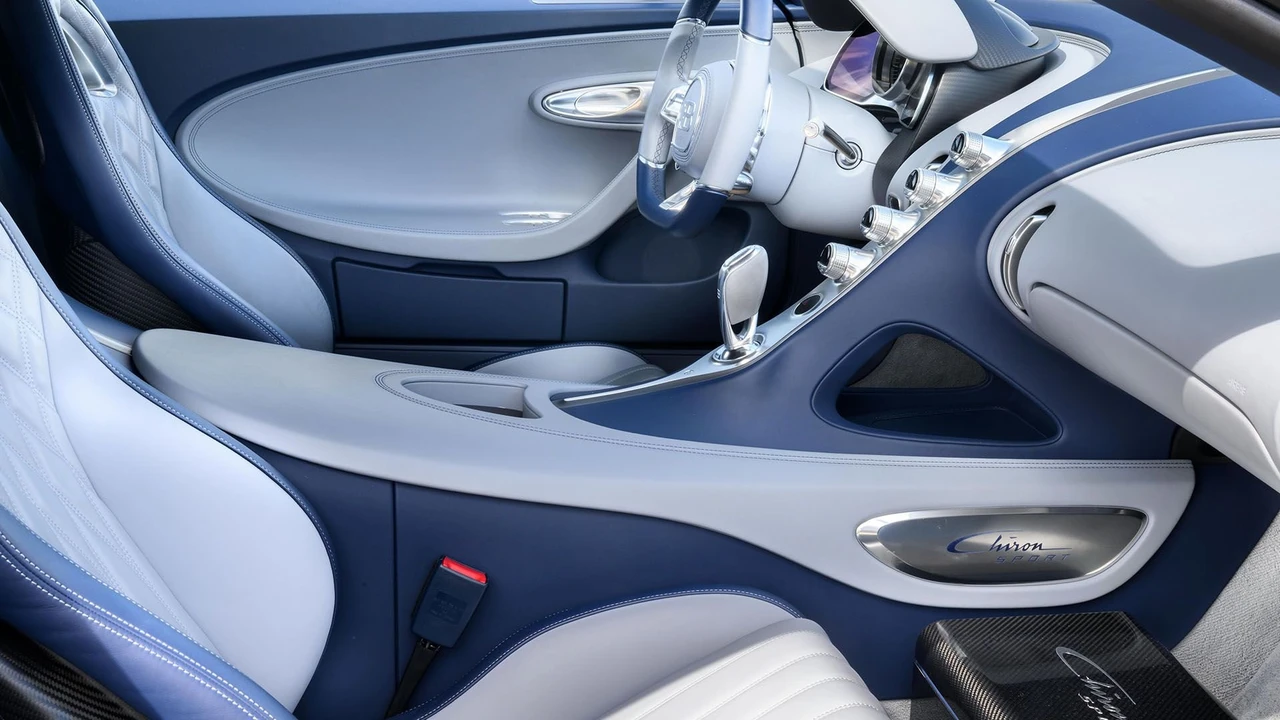 2020 Bugatti Chiron Sport - Image 22 of 31
