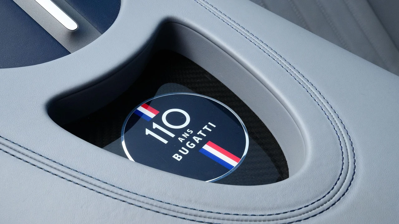 2020 Bugatti Chiron Sport - Image 3 of 31