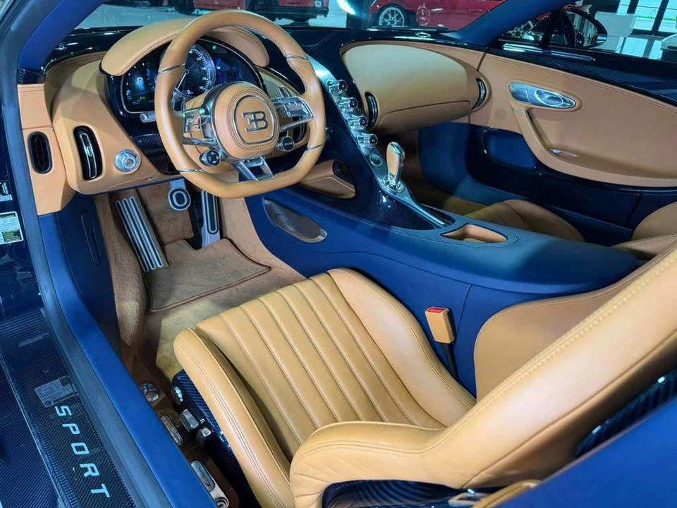 2020 Bugatti Chiron Sport - Image 9 of 12