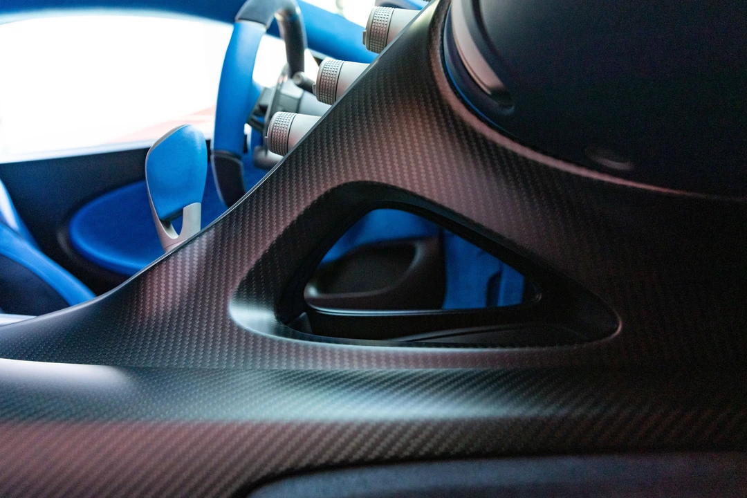 2020 Bugatti Chiron - Image 24 of 31