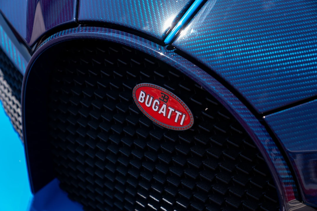 2020 Bugatti Chiron - Image 7 of 31