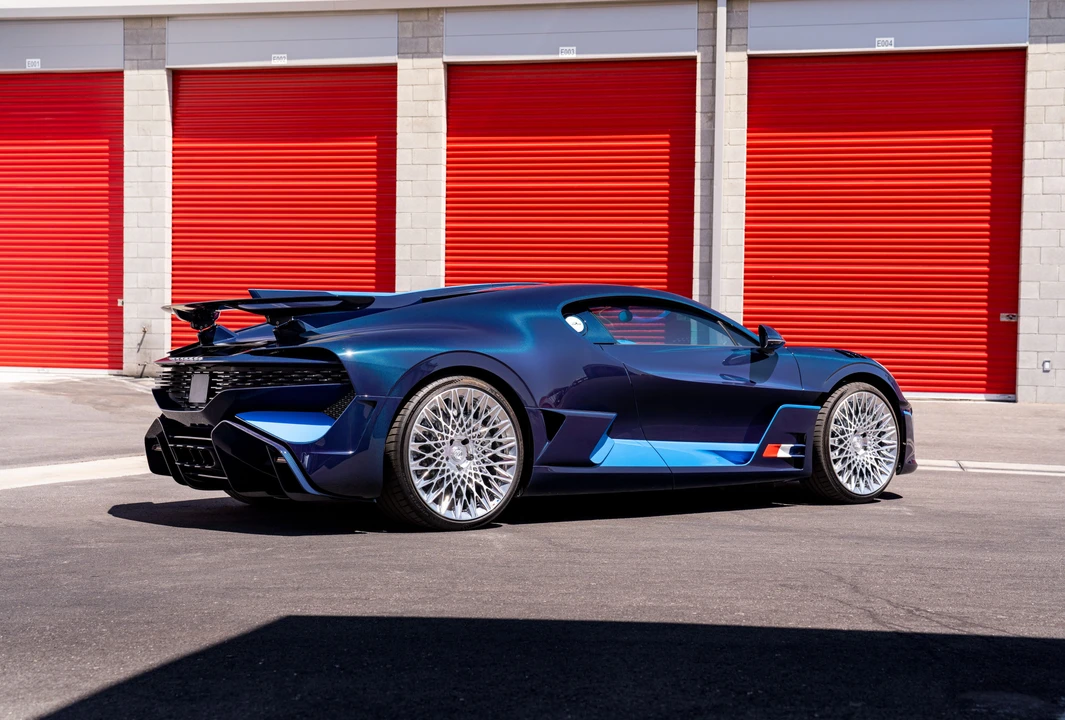 2020 Bugatti Chiron - Image 5 of 31