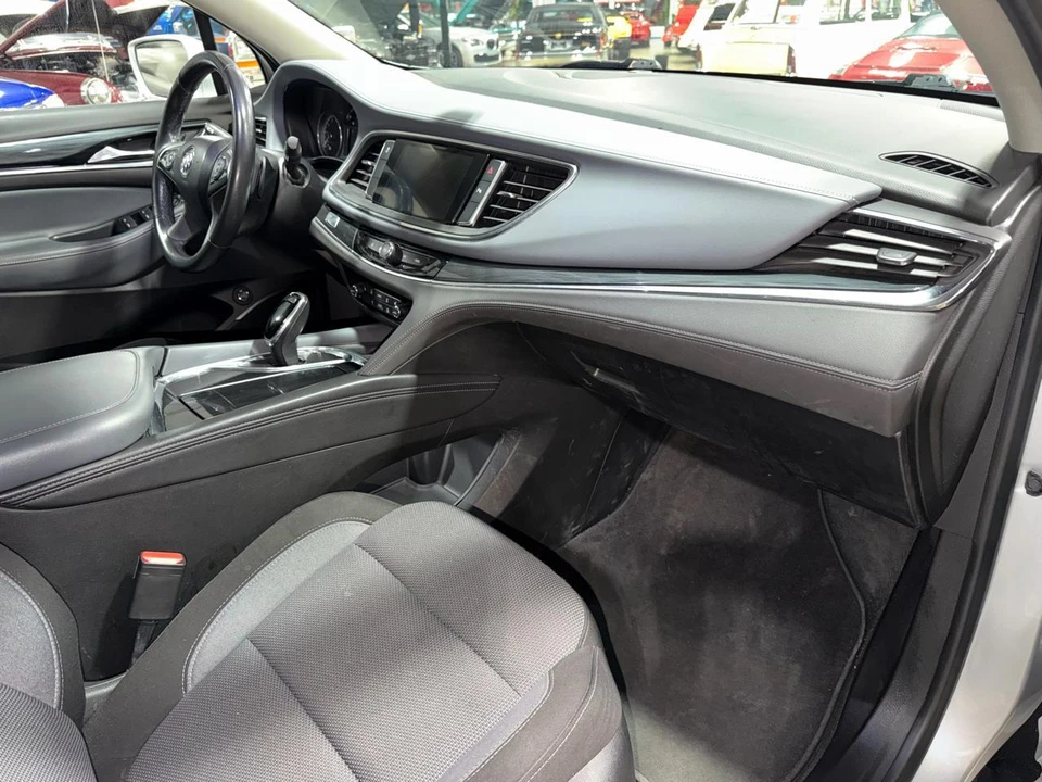 2020 Buick Enclave - Image 13 of 16