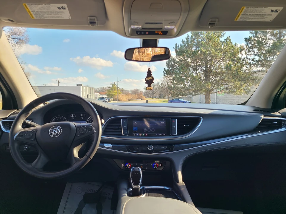 2020 Buick Enclave - Image 17 of 21