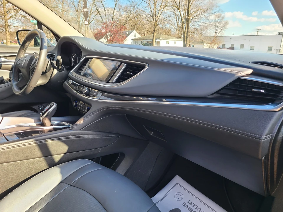 2020 Buick Enclave - Image 16 of 21