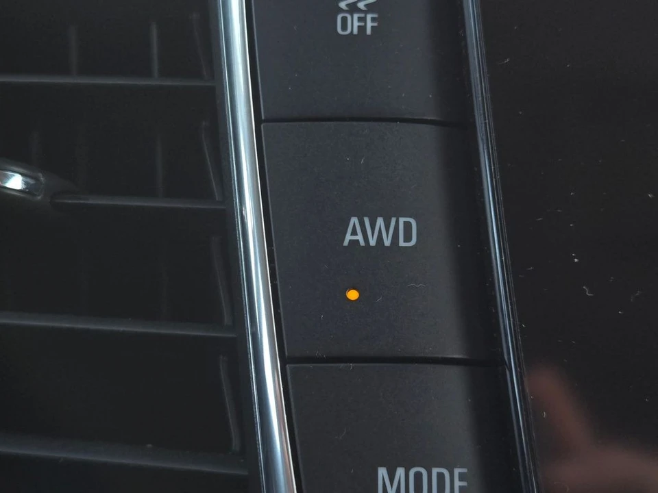 2020 Buick Enclave - Image 4 of 12