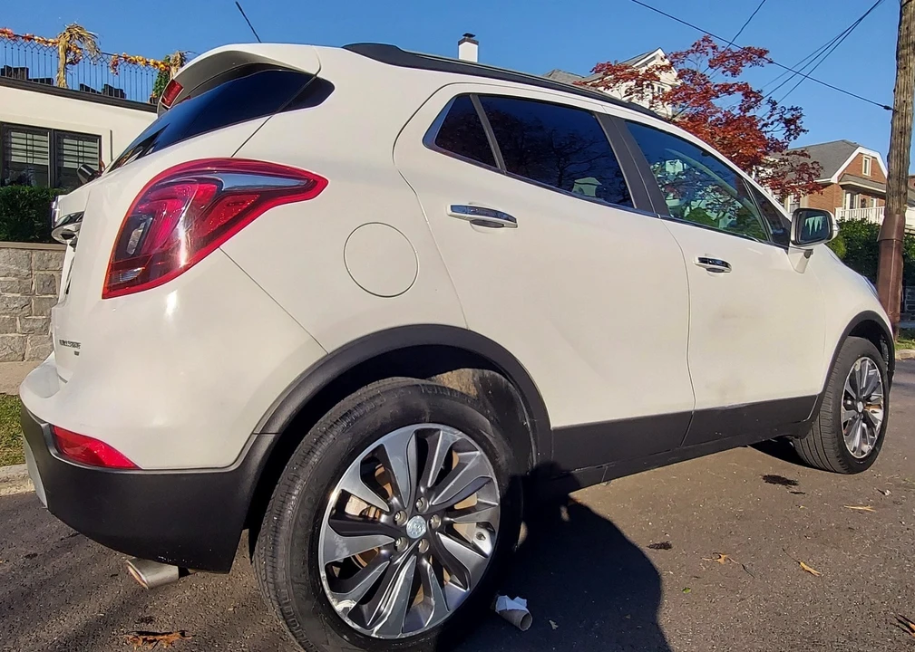 2020 Buick Encore - Image 12 of 17