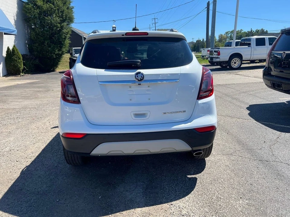 2020 Buick Encore - Image 4 of 10