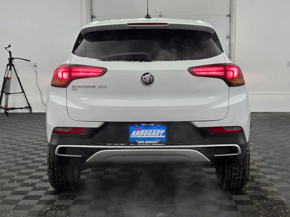 2020 Buick Encore GX - Image 9 of 12