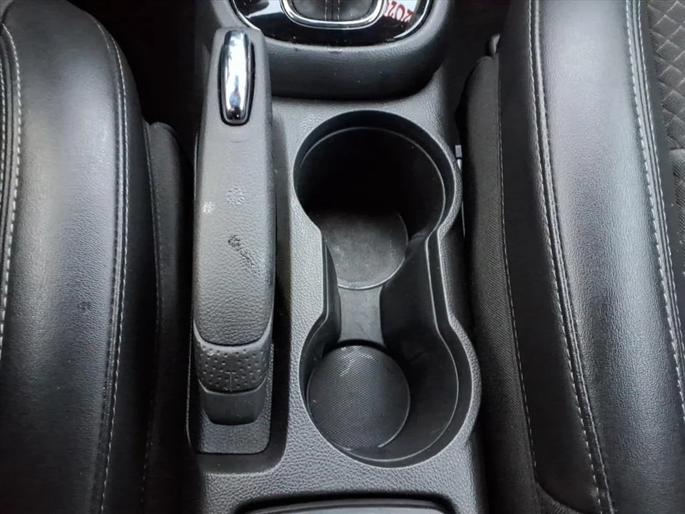 2020 Buick Encore - Image 13 of 21