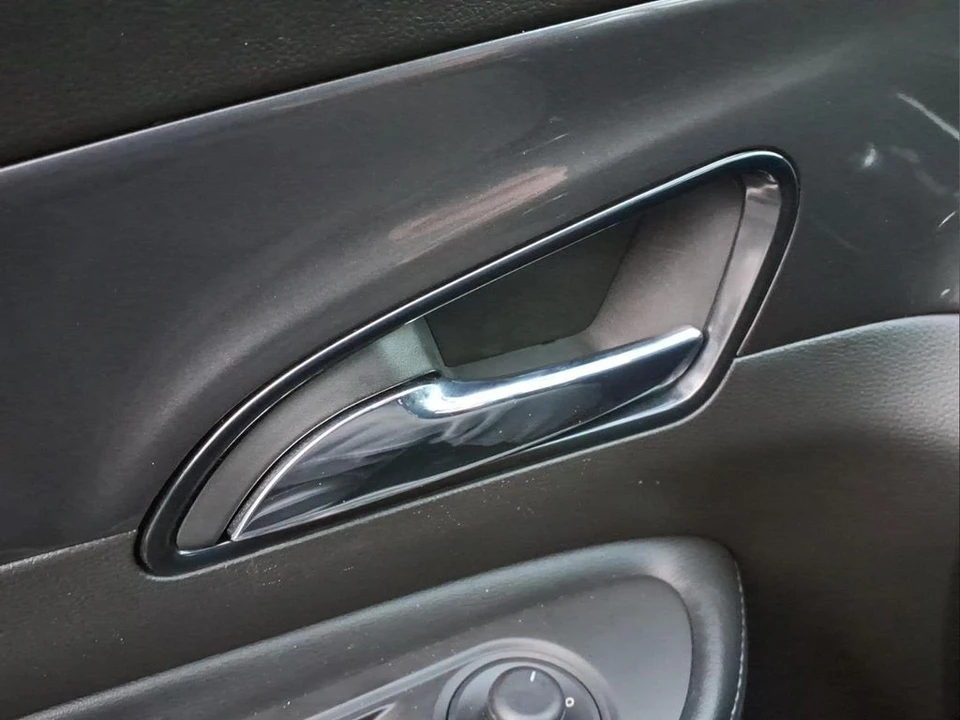 2020 Buick Encore - Image 15 of 21