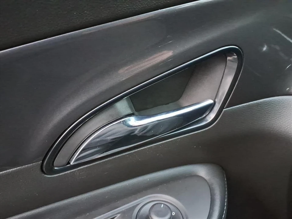 2020 Buick Encore - Image 15 of 21