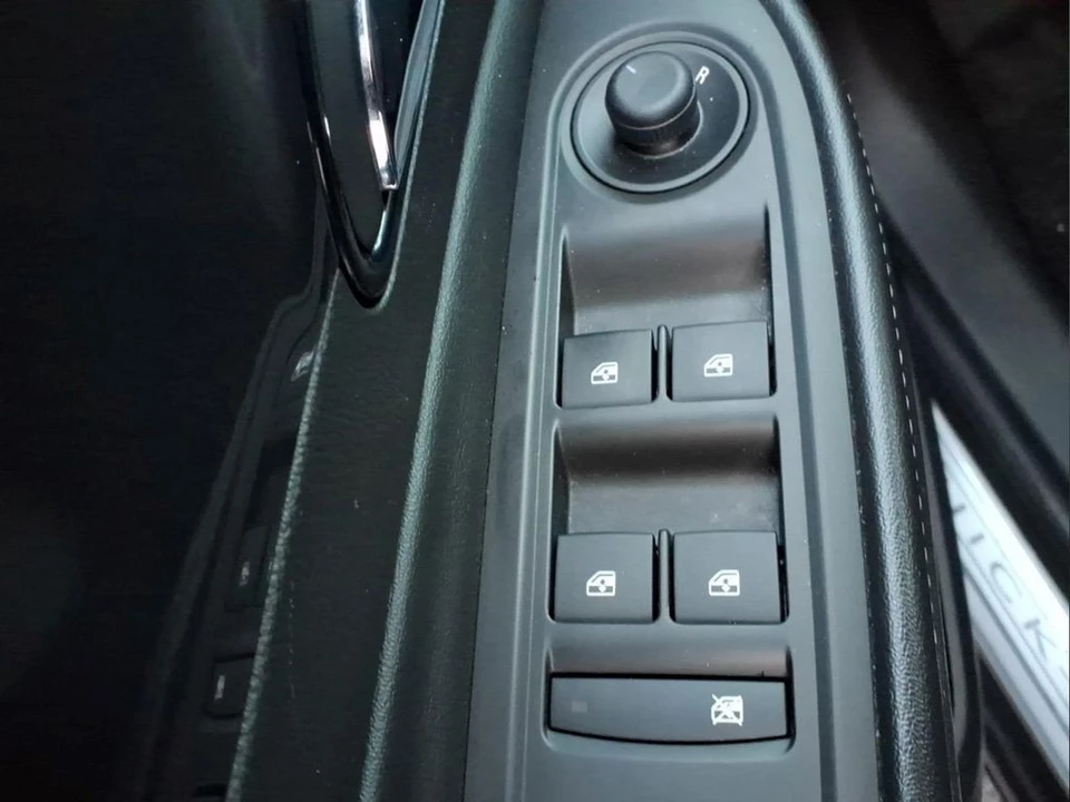 2020 Buick Encore - Image 16 of 21