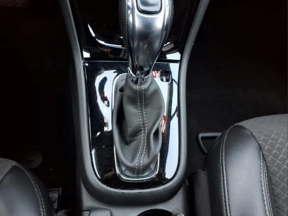 2020 Buick Encore - Image 12 of 21