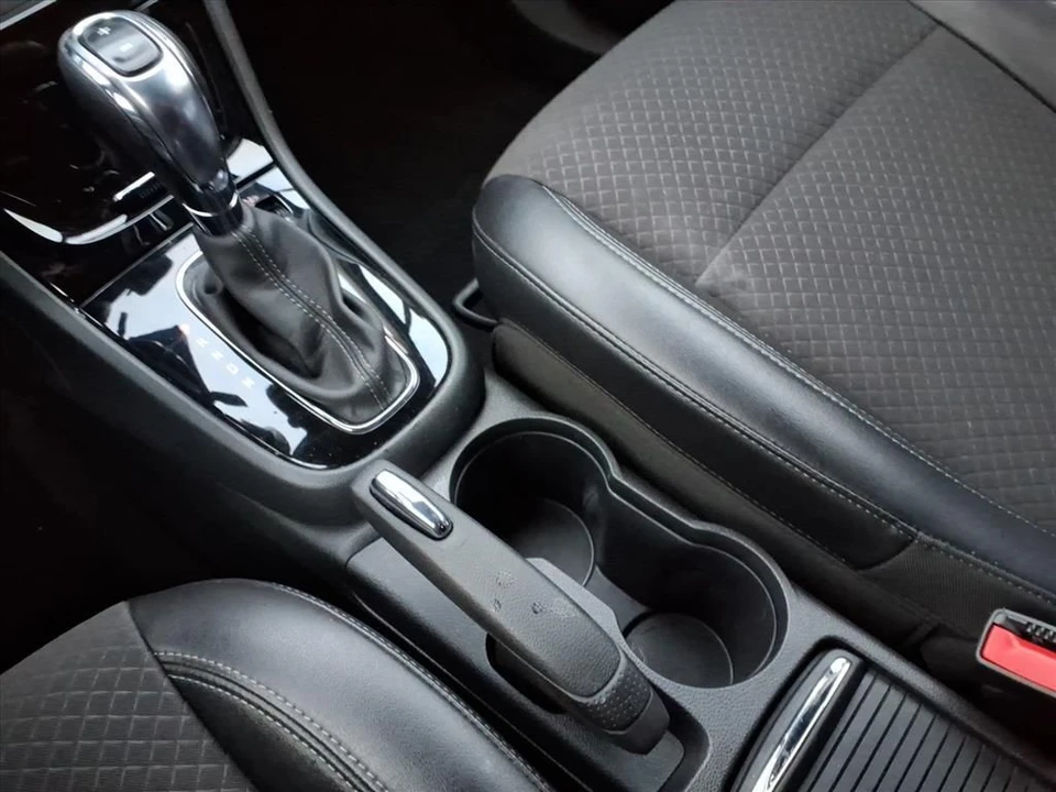 2020 Buick Encore - Image 14 of 21