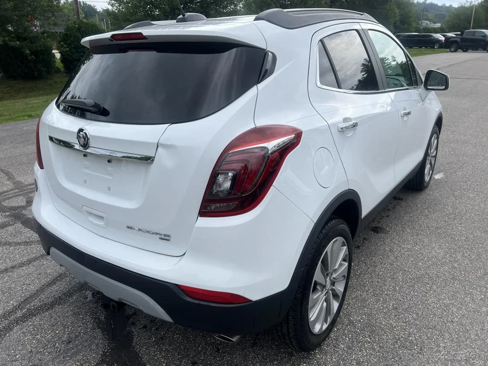 2020 Buick Encore - Image 8 of 12