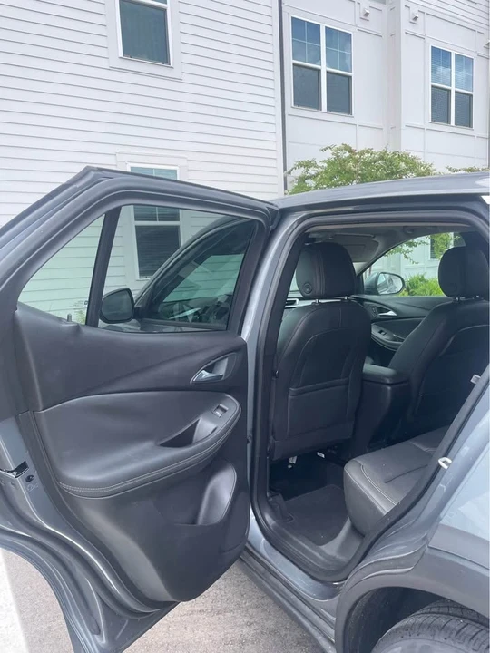 2020 Buick Encore - Image 9 of 17