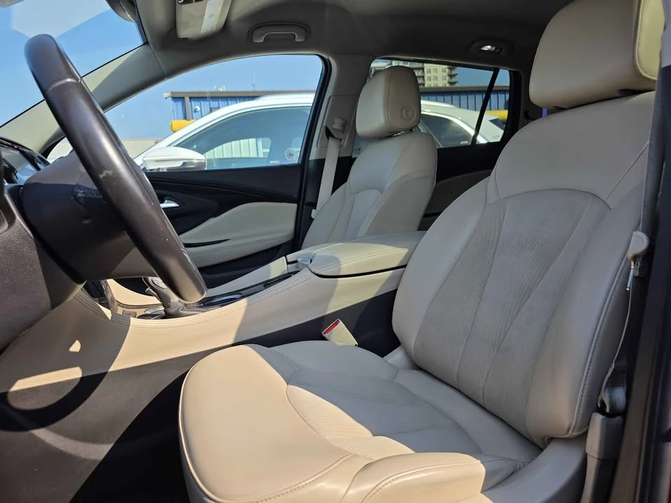 2020 Buick Envision - Image 2 of 2
