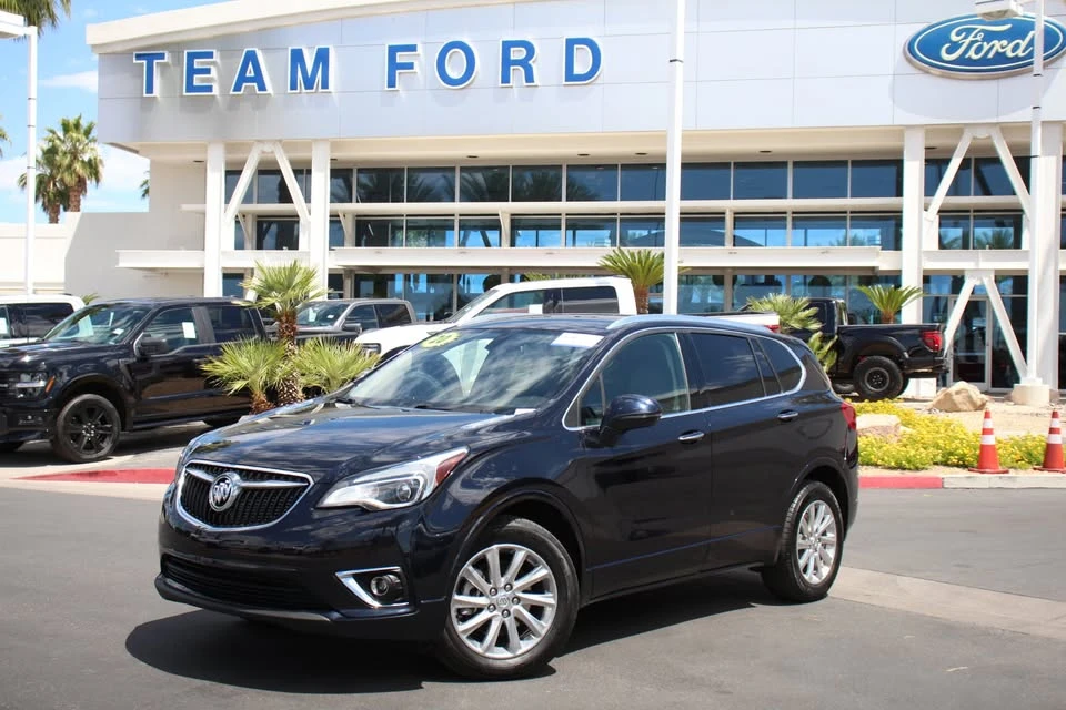2020 Buick Envision - Image 2 of 3