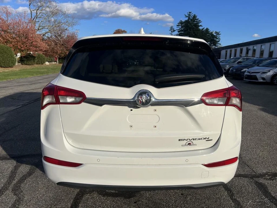 2020 Buick Envision - Image 4 of 12