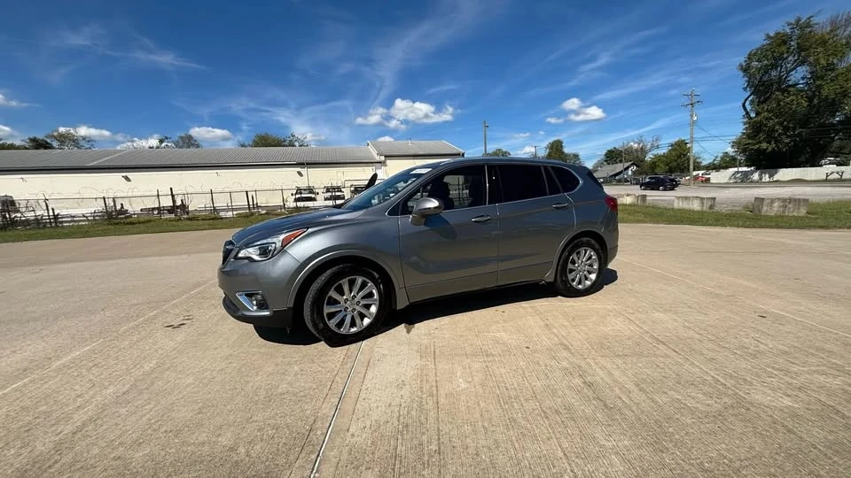 2020 Buick Envision - Image 2 of 8