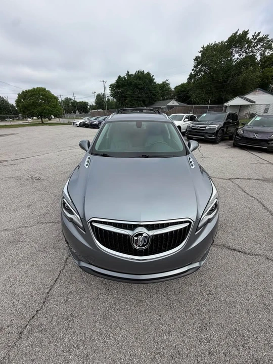 2020 Buick Envision - Image 2 of 17