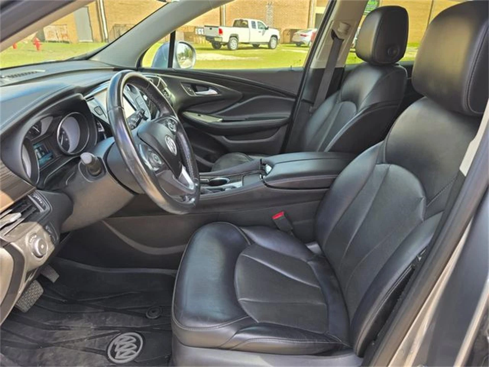 2020 Buick Envision - Image 15 of 31