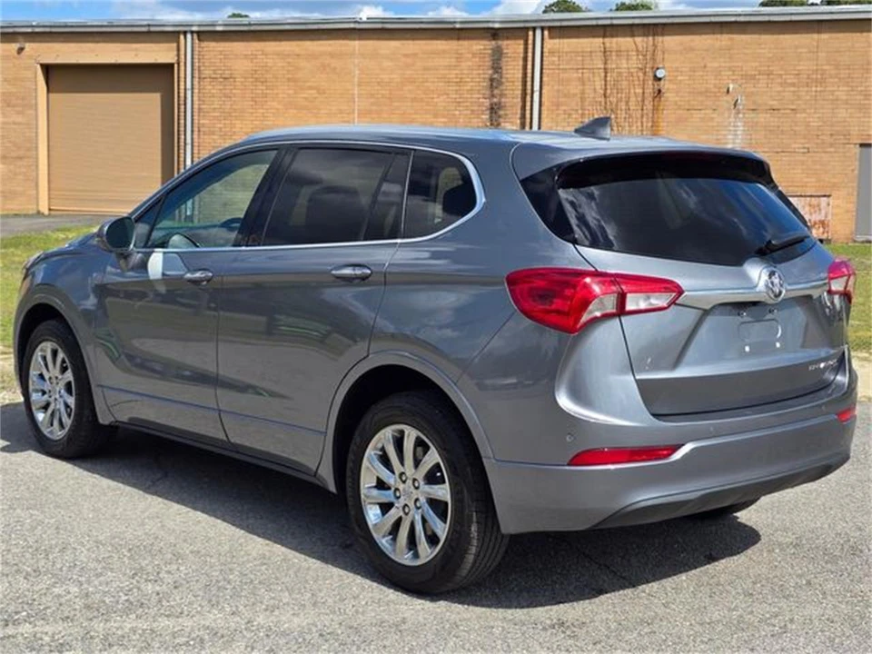 2020 Buick Envision - Image 11 of 31
