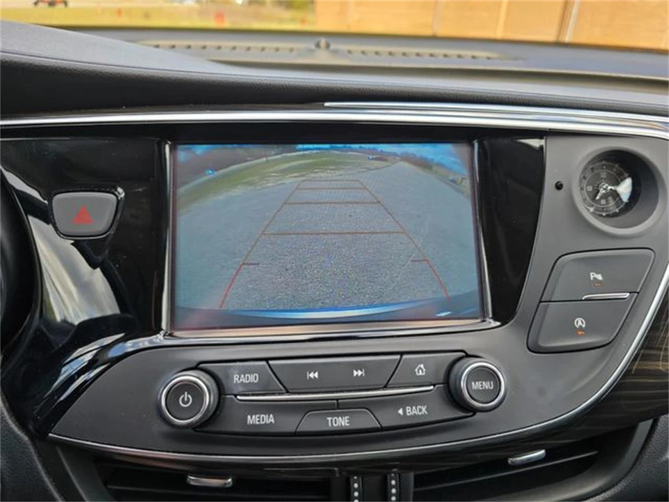 2020 Buick Envision - Image 20 of 31