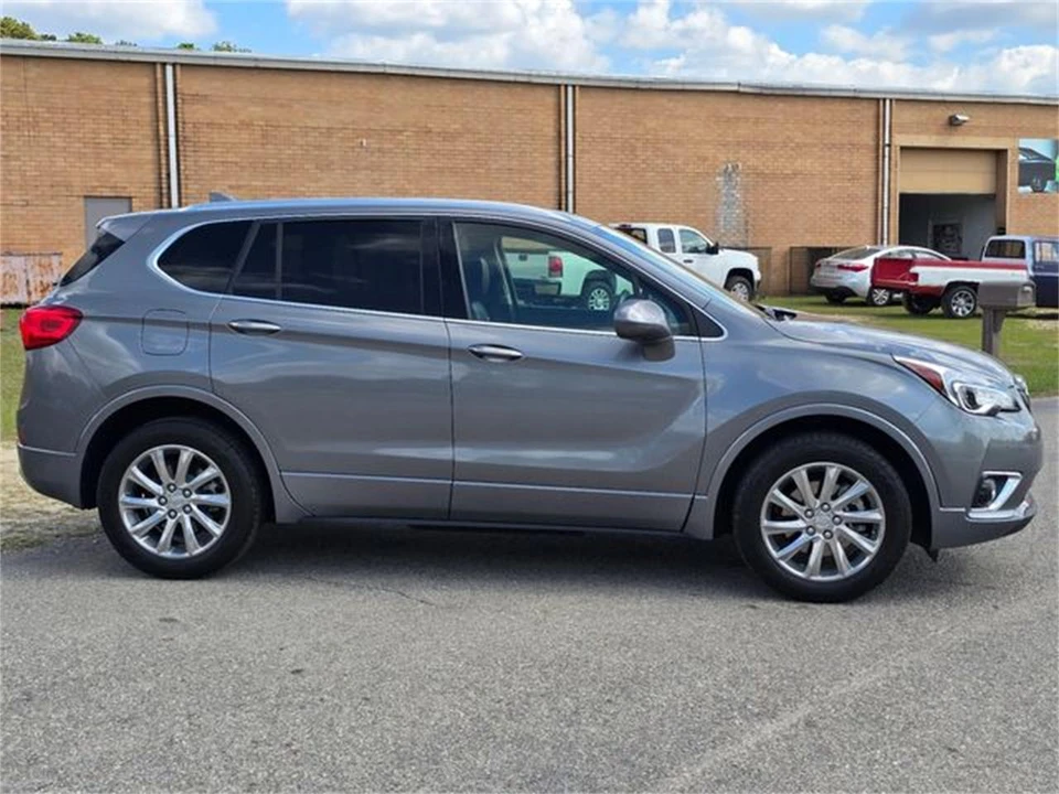 2020 Buick Envision - Image 6 of 31