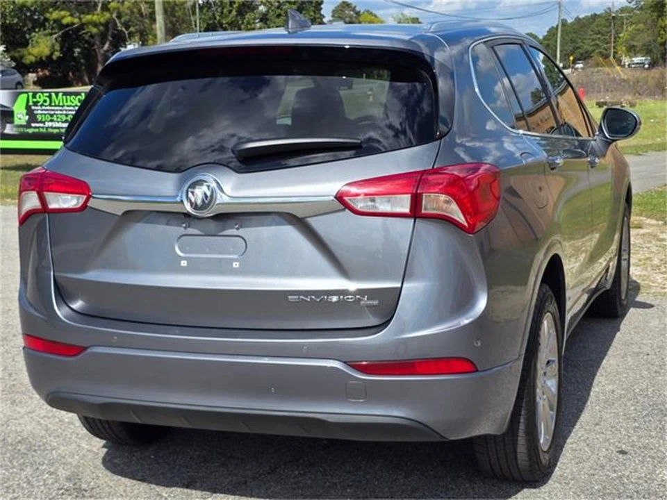 2020 Buick Envision - Image 8 of 31