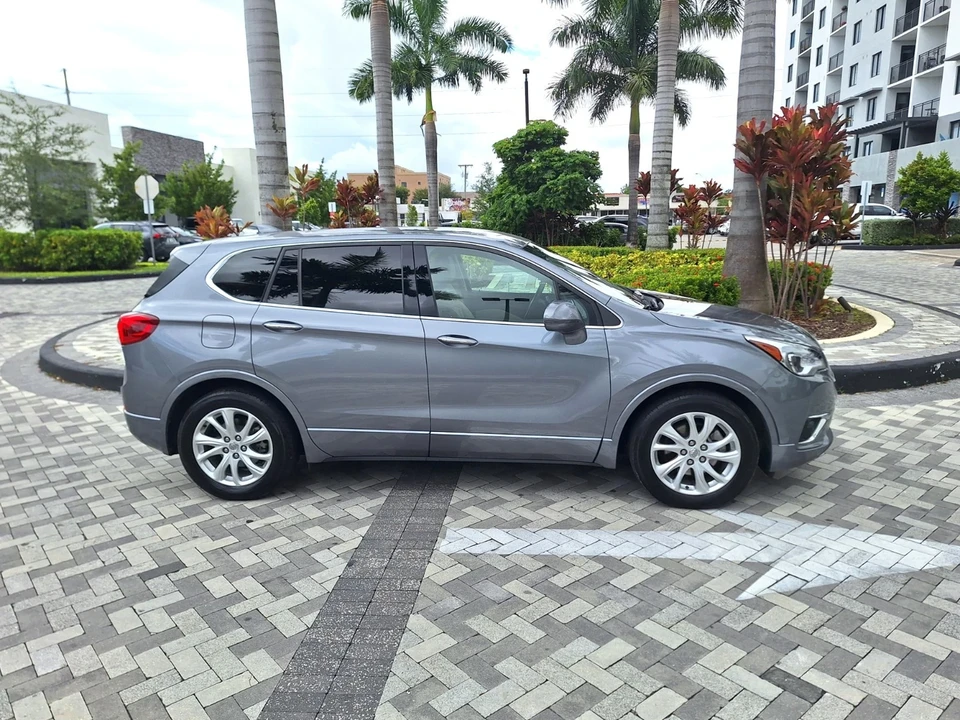 2020 Buick Envision - Image 10 of 21