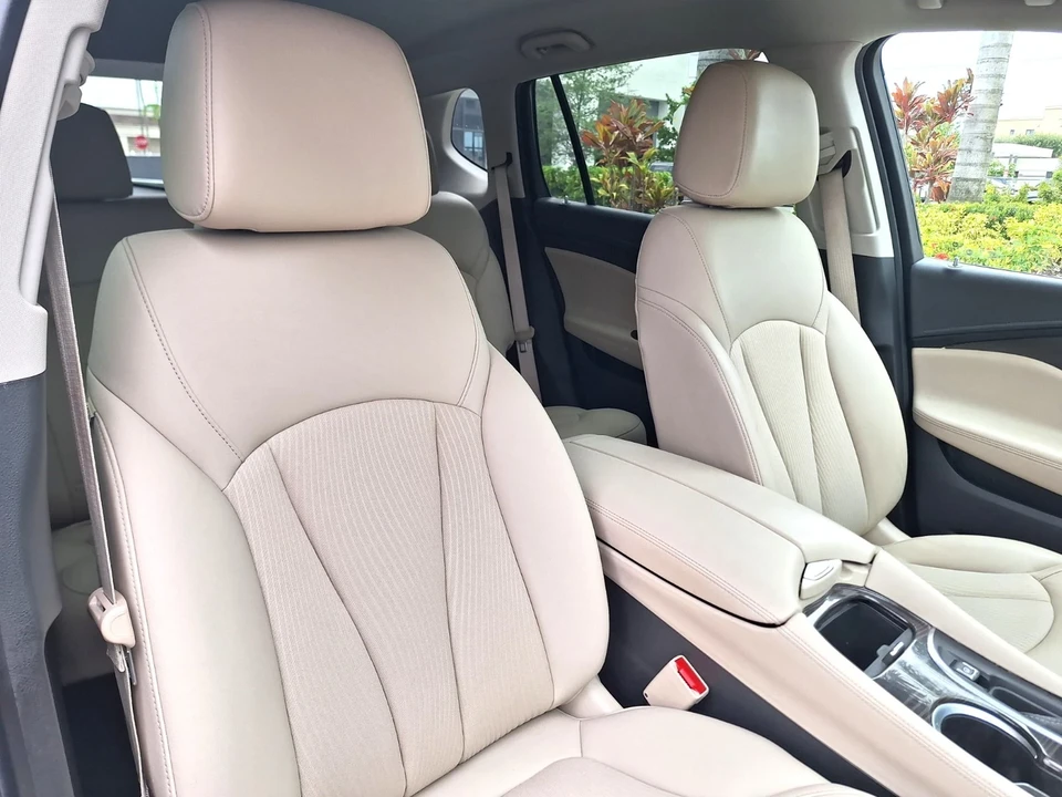 2020 Buick Envision - Image 16 of 21