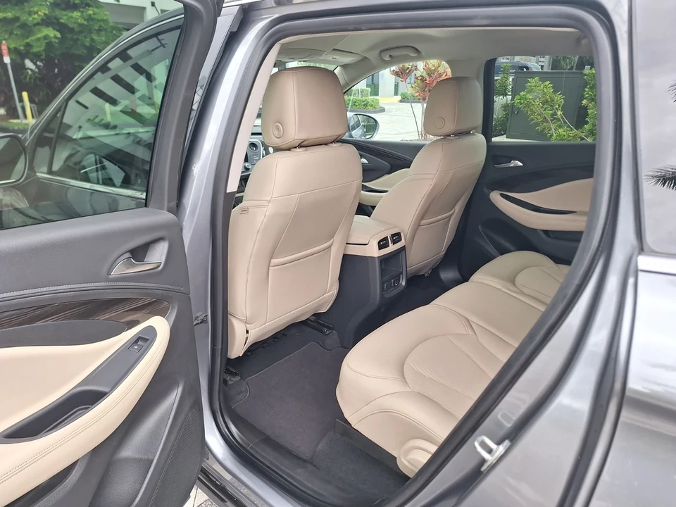 2020 Buick Envision - Image 18 of 21